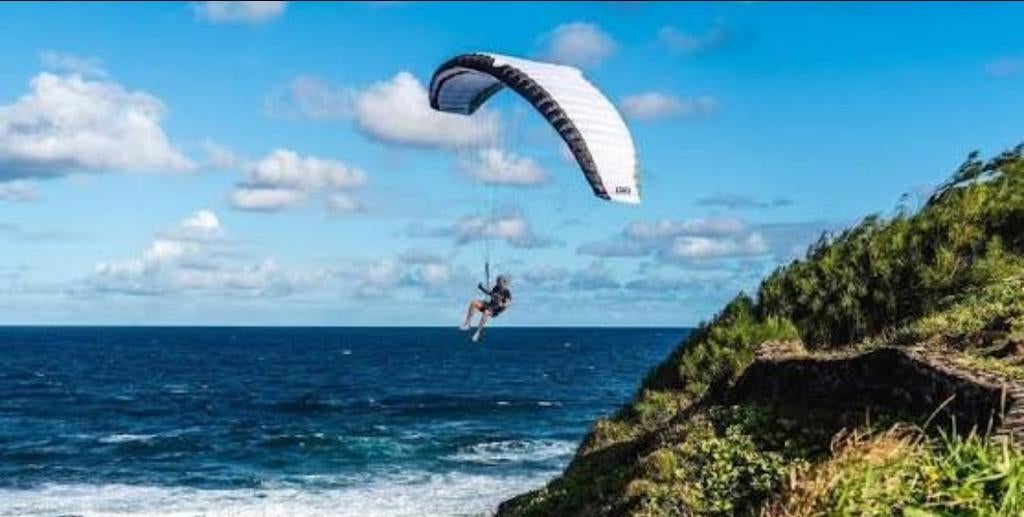 Parapente 19m flame wing level, Sports & Fitness, Vol à voile & Parapente, Enlèvement ou Envoi