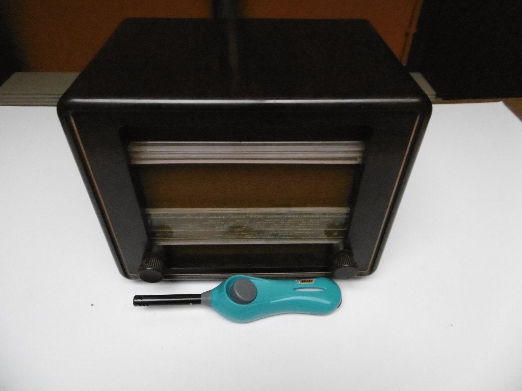 CESSATION DE COLLECTION DE RADIO EN FONCTION BAKELITE, Antiquités & Art, Envoi
