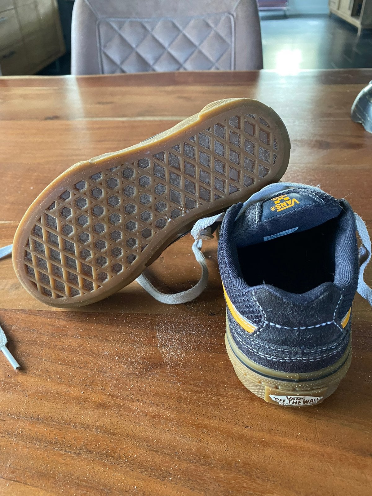 Vans m28, Ophalen, Zo goed als nieuw