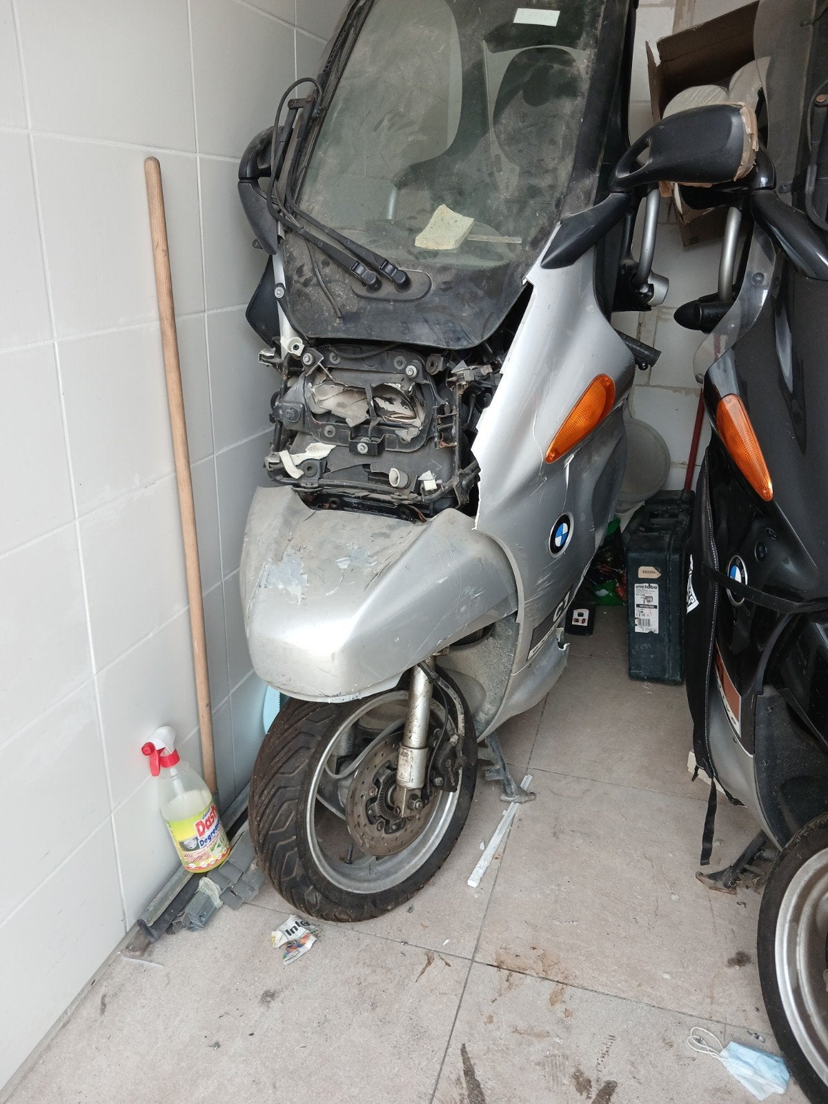 bmw c1 200cc pour pièces, Motos, Particulier