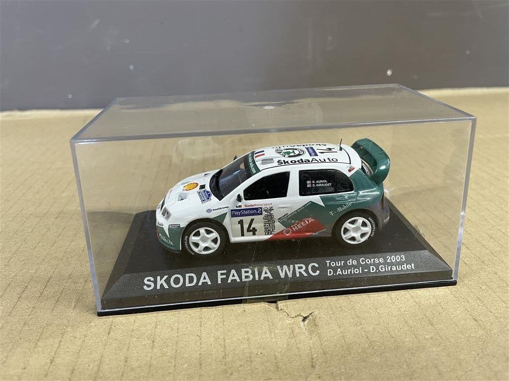 rally auto - Skoda Fabia WRC - Tour de corse 2003 d.Auriol -, Hobby & Loisirs créatifs, Enlèvement ou Envoi, Comme neuf, Voiture