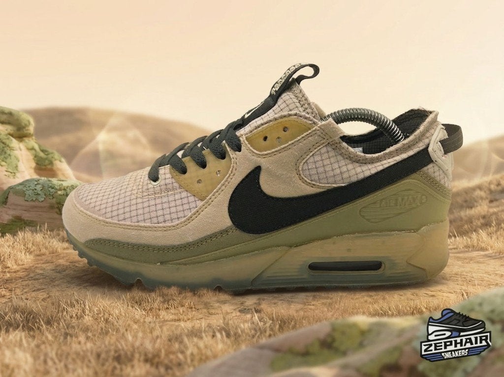 Nike Air Max 90 TerraScape 'Khaki' EU42 2022, Kleding | Heren, Schoenen, Bruin, Verzenden, Nike, Sneakers