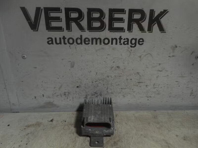 RELAIS hkr system A (W168) (a027545n80n32esc300), Mercedes-Benz AG, Enlèvement ou Envoi, Utilisé, Dialog.mb@mercedes-benz.com