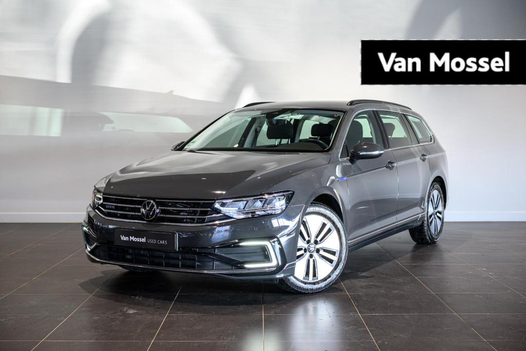Volkswagen Passat Variant 1.4 TSI DSG6 GTE, Stof, Gebruikt, Zwart, 4 cilinders