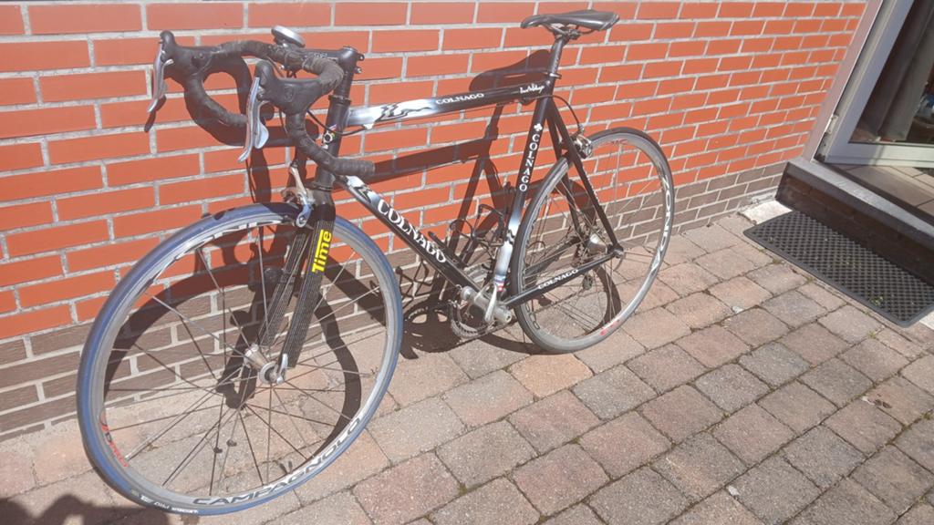Racefiets Colnago in Carbon, Ophalen