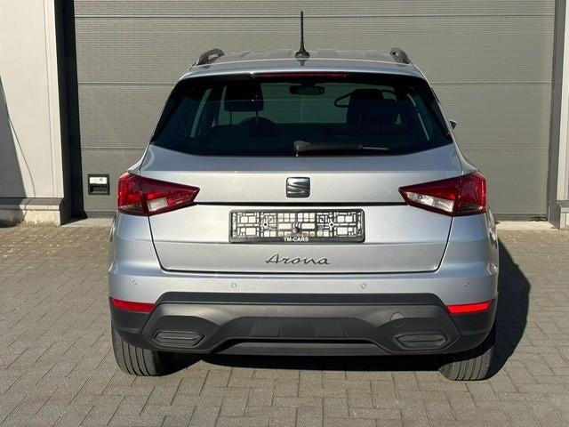 Seat Arona benzine 32.000km, Autos, Seat, Achat, Entreprise, Boîte manuelle, Entretenue par le concessionnaire