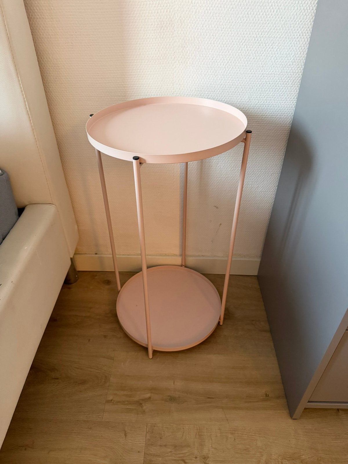 2 stuks bijzettafeltjes, Ophalen, Zo goed als nieuw