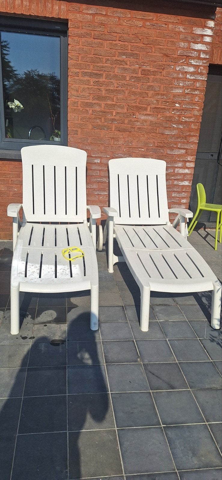 2 chaises longue pliable, Jardin & Terrasse, Chaises de jardin, Enlèvement, Utilisé, Plastique, Pliant