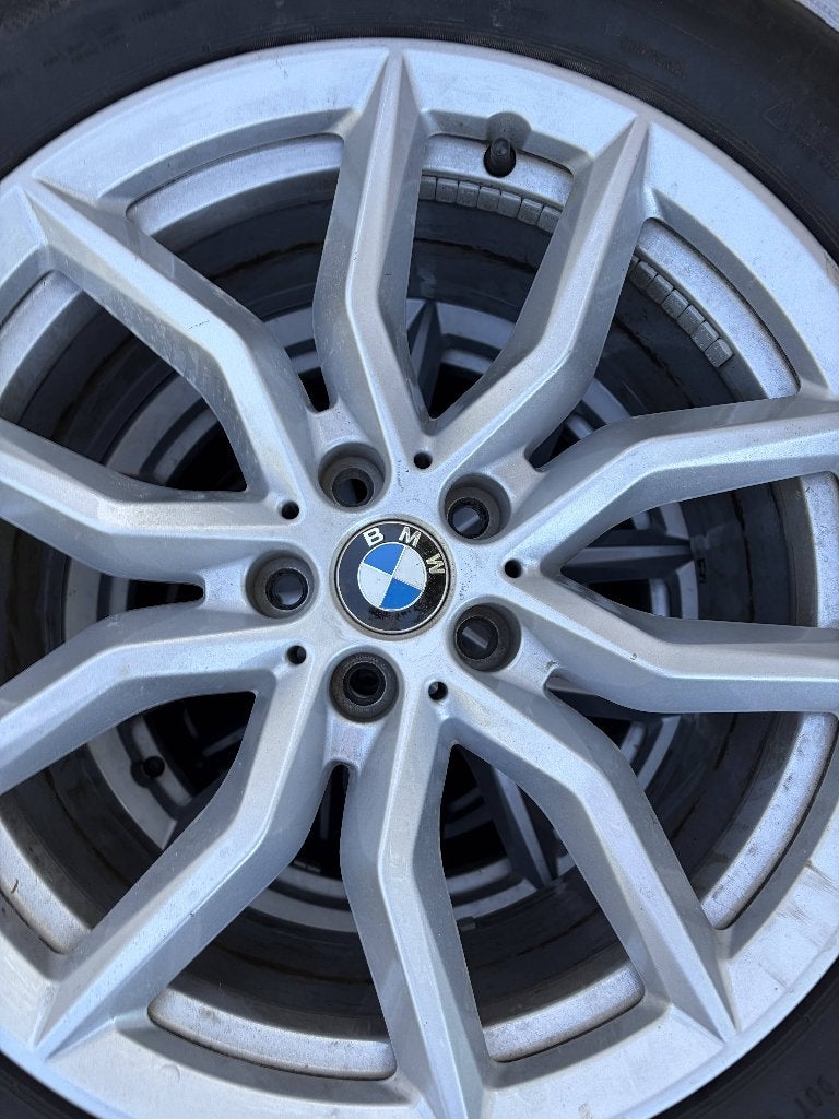 Jantes 19 pouces + pneus d'hiver BMW X5 G05, Autos : Pièces & Accessoires, Neuf, Pneus et Jantes, Pneus hiver, 265 mm