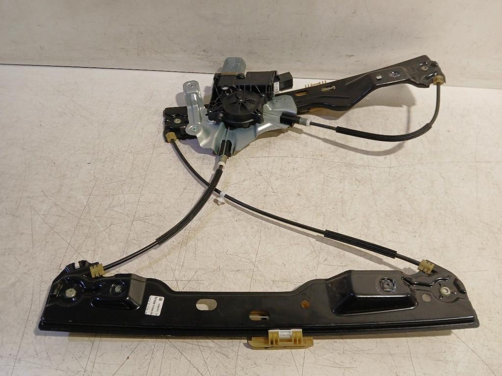 Raammechaniek elektrisch links voor Opel Astra, Onderdelen@venauto.nl, Van der Ven Autorecycling B.V., Gebruikt, Ettenseweg 76, 4706 PB Roosendaal, The Netherlands