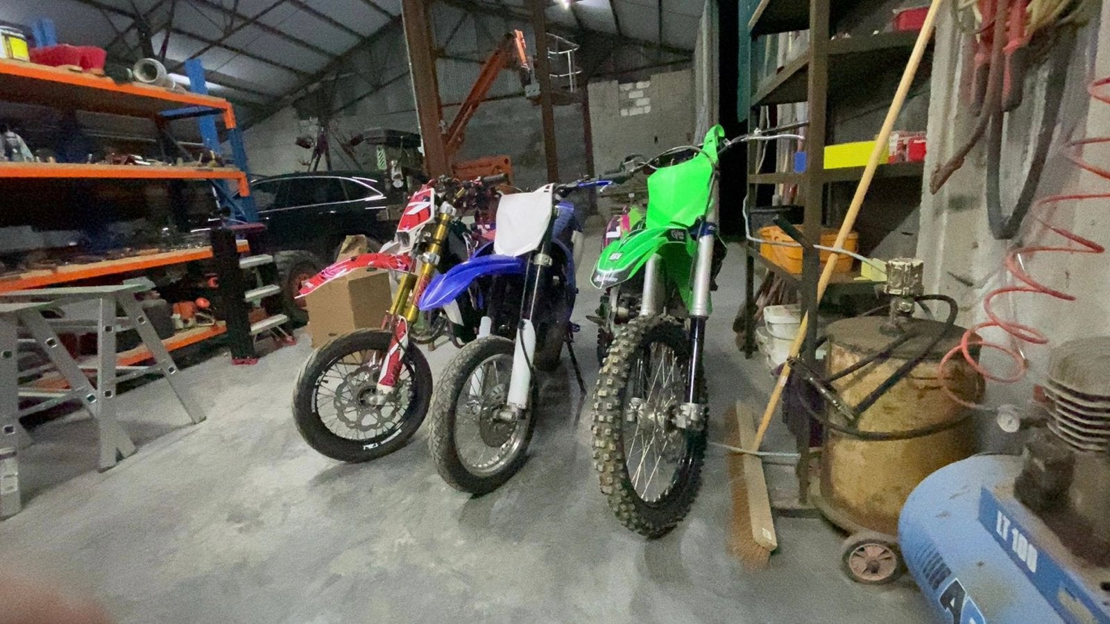 Réparation de motos, de mobylete et de petits équipements, Enlèvement
