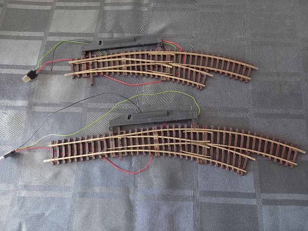 Roco 42465 h0 wissel gebogen rechts bwr 2/3 met aandrijving, Analogique, Enlèvement ou Envoi, Rails, Roco