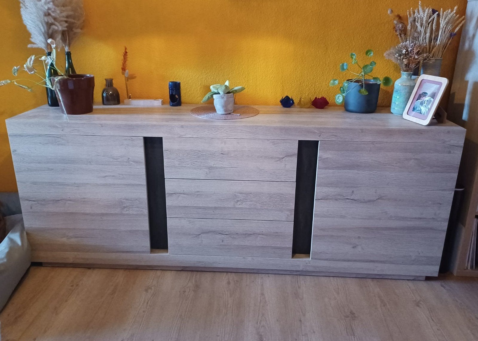 Modern Dressoir, Huis en Inrichting, Kasten | Dressoirs, Ophalen, Minder dan 50 cm, Met deur(en), Zo goed als nieuw