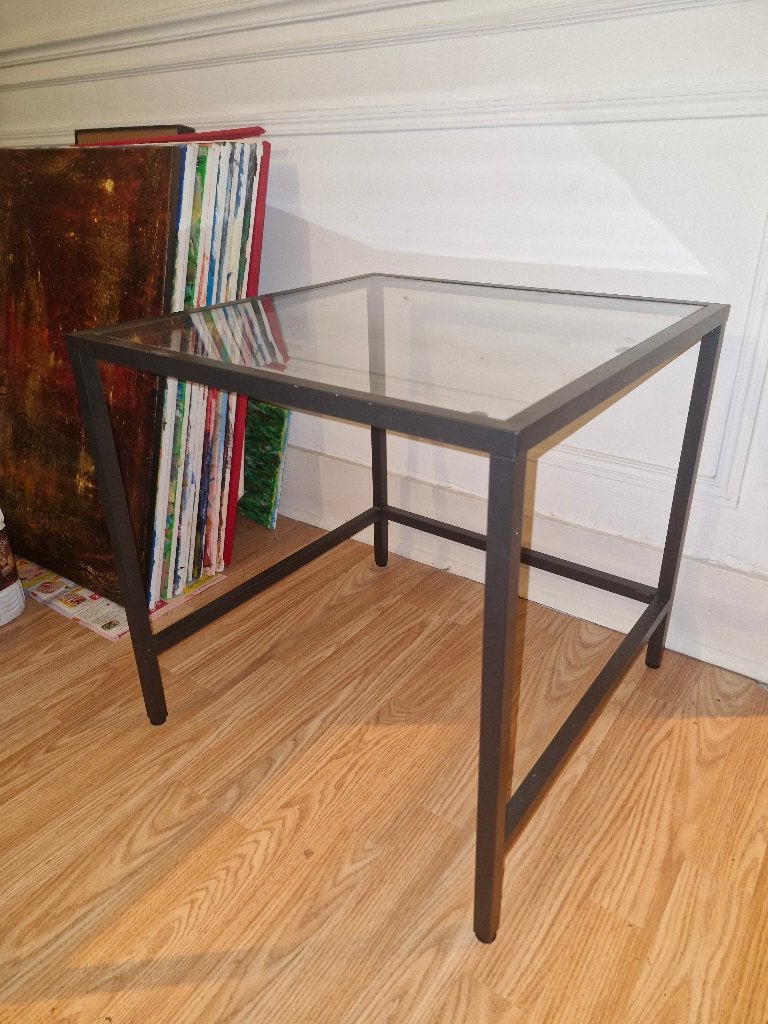 Forest-Uccle: table basse carrée 50 cm x 50cm IKEA Vittsjö, Ophalen, Gebruikt, 50 tot 100 cm, Contemporain minimalist IKEA