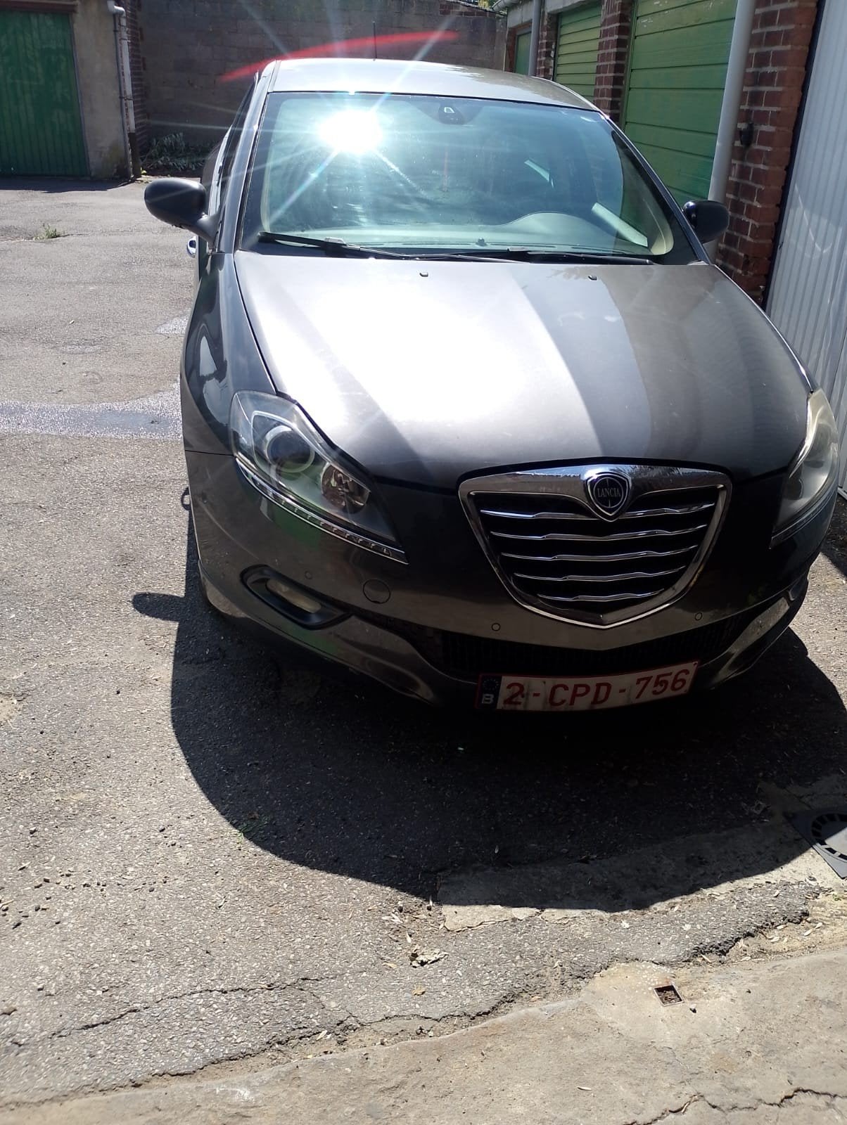 Avendre voiture de marque lancia. Annee 2014 diesel 170000km, Autos, Lancia, Achat, Diesel, Particulier, Delta