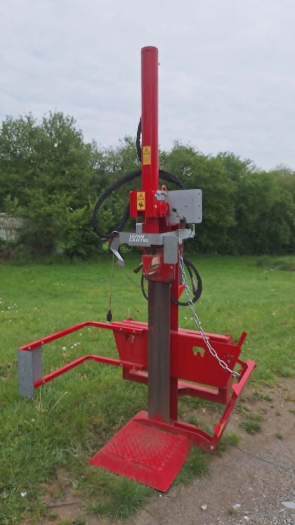 fendeuse de bûches pour chargeur articulé, Jardin & Terrasse, Fendeuses, Enlèvement, Comme neuf, Autoportant