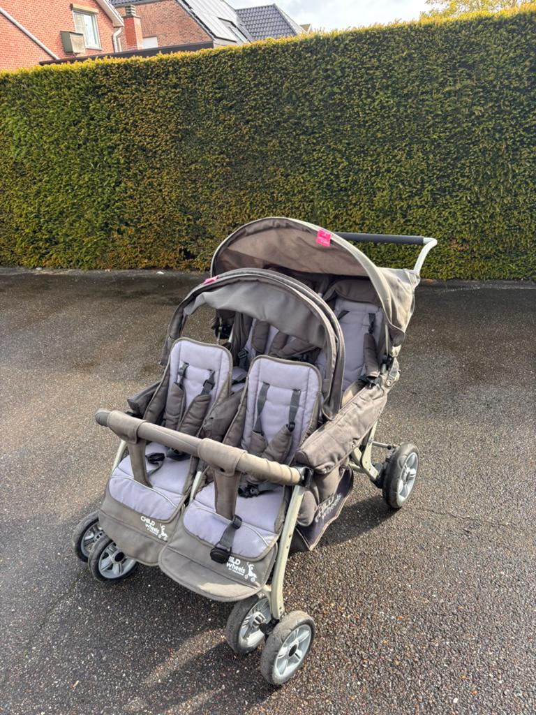 Childwheels 4-lingwagen buggy voor 4 kindjes, Kinderen en Baby's, Tweelingen en Meerlingen, Ophalen, Zo goed als nieuw