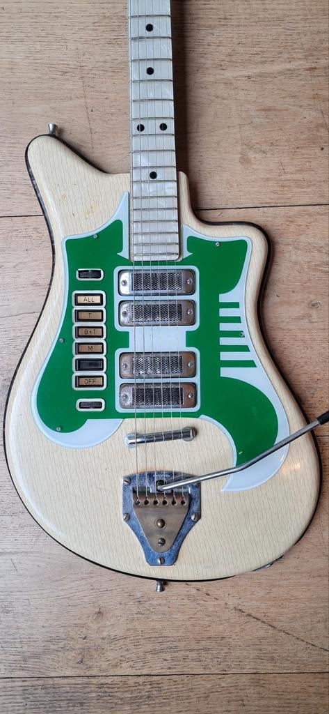 Marinucci guitare électrique Italienne, Musique & Instruments, Enlèvement ou Envoi