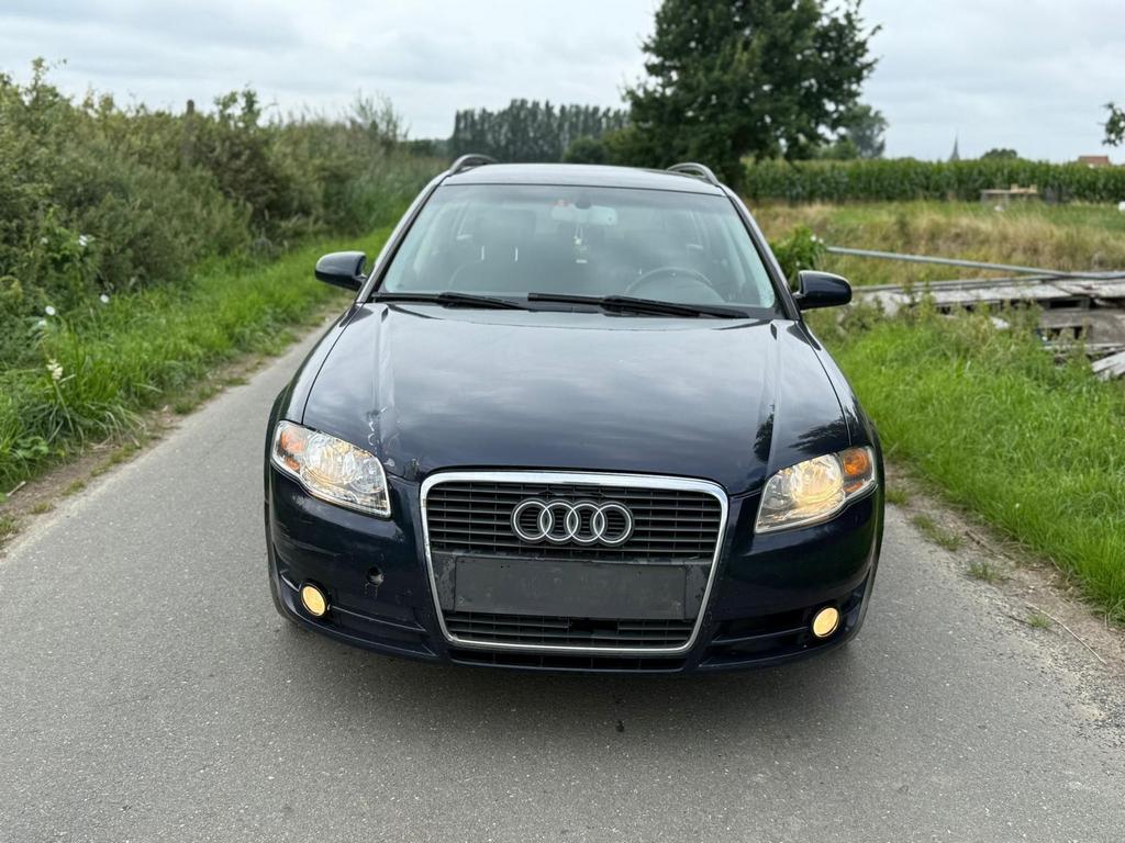 Audi A4 2005 1.9tdi 2005 380.000km start rijd goed export, Autos, Particulier, Achat, A4