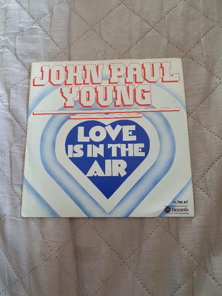 S - John Paul Young – Love Is In The Air - 1977, Cd's en Dvd's, Vinyl Singles, Overige genres, 7 inch, Single, Ophalen of Verzenden