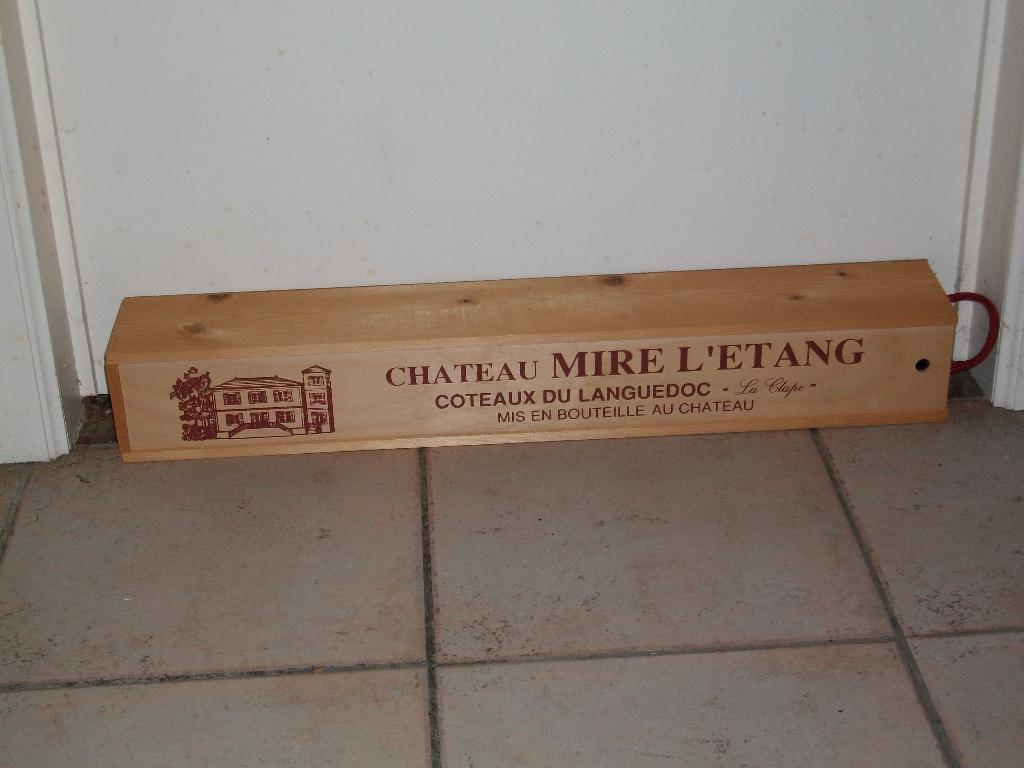 CHATEAU  MIRE L' ETANG, Verzamelen, Wijnen, Ophalen, Frankrijk, Zo goed als nieuw, Rode wijn