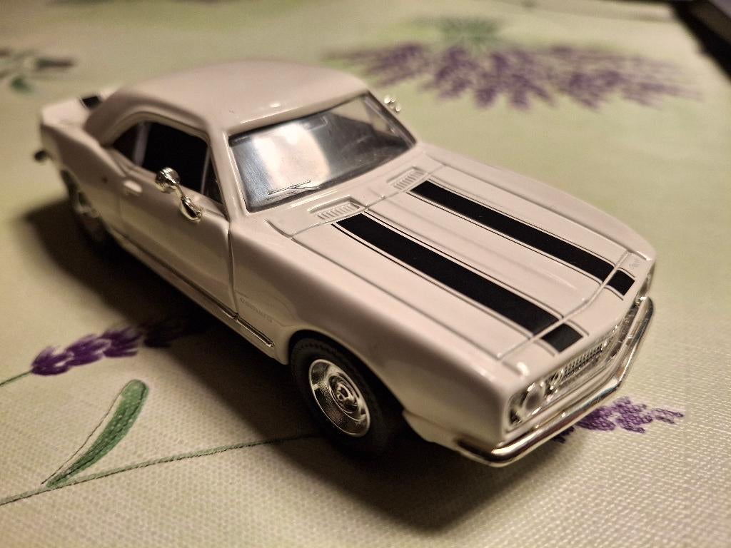 Chevrolet Camaro Z-28 1967 Wit (Road Signature), Enlèvement ou Envoi, Neuf, Voiture, Autres marques