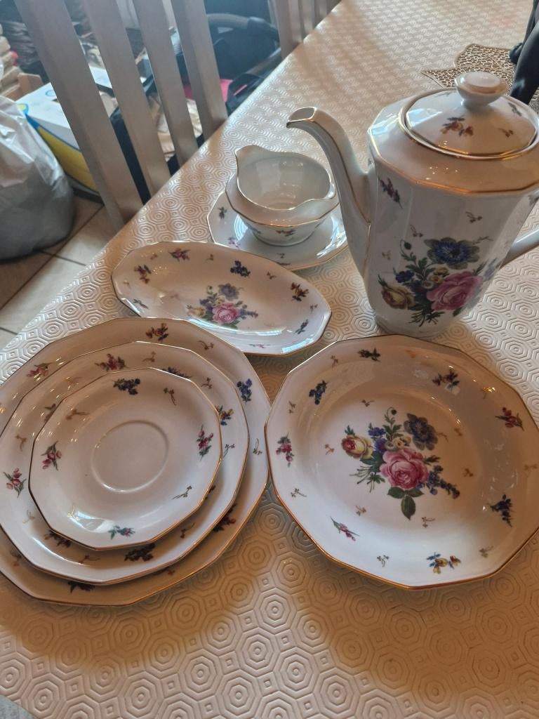 service de table, Enlèvement, Utilisé