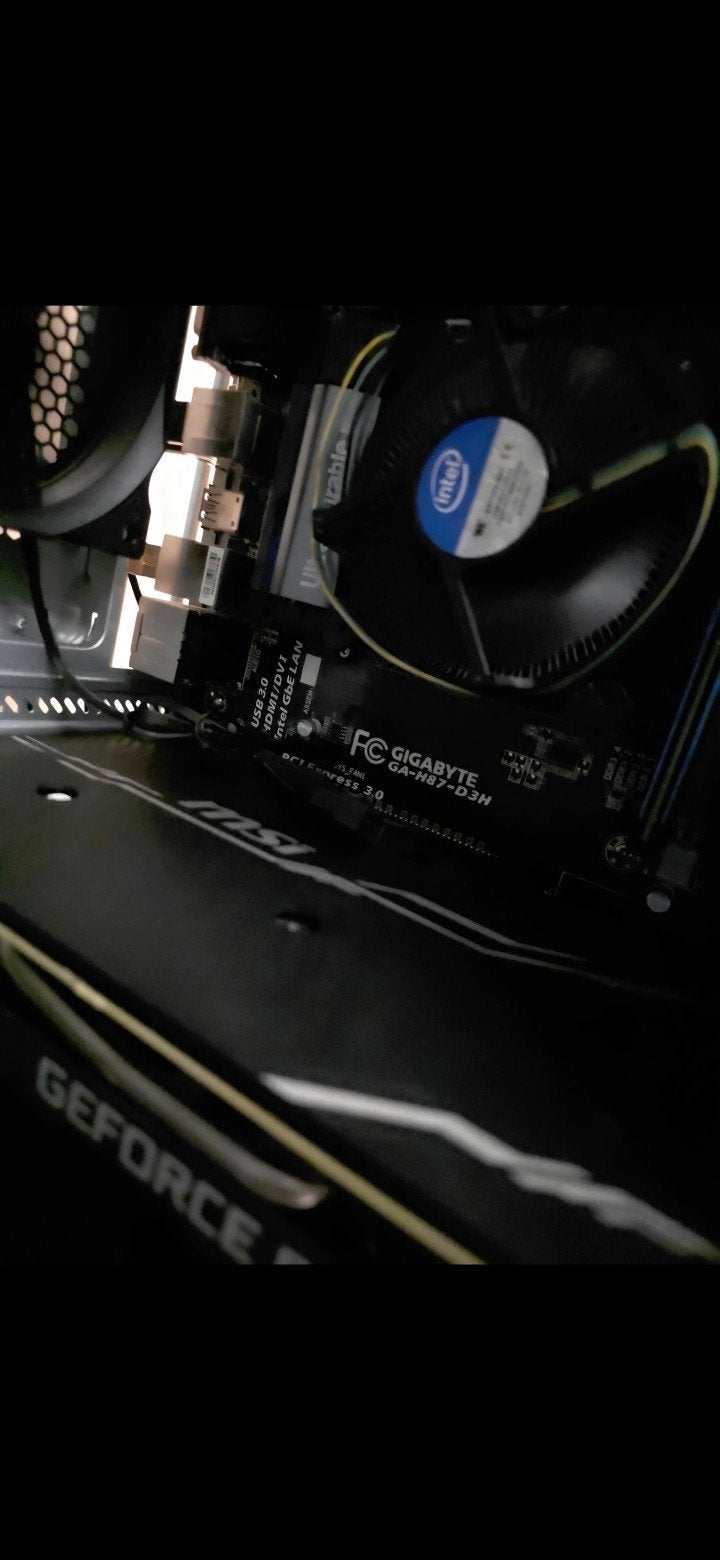 entièrement prêt pour le jeu - Kit carte mère, 8 GB, Utilisé, SSD, Avec carte vidéo