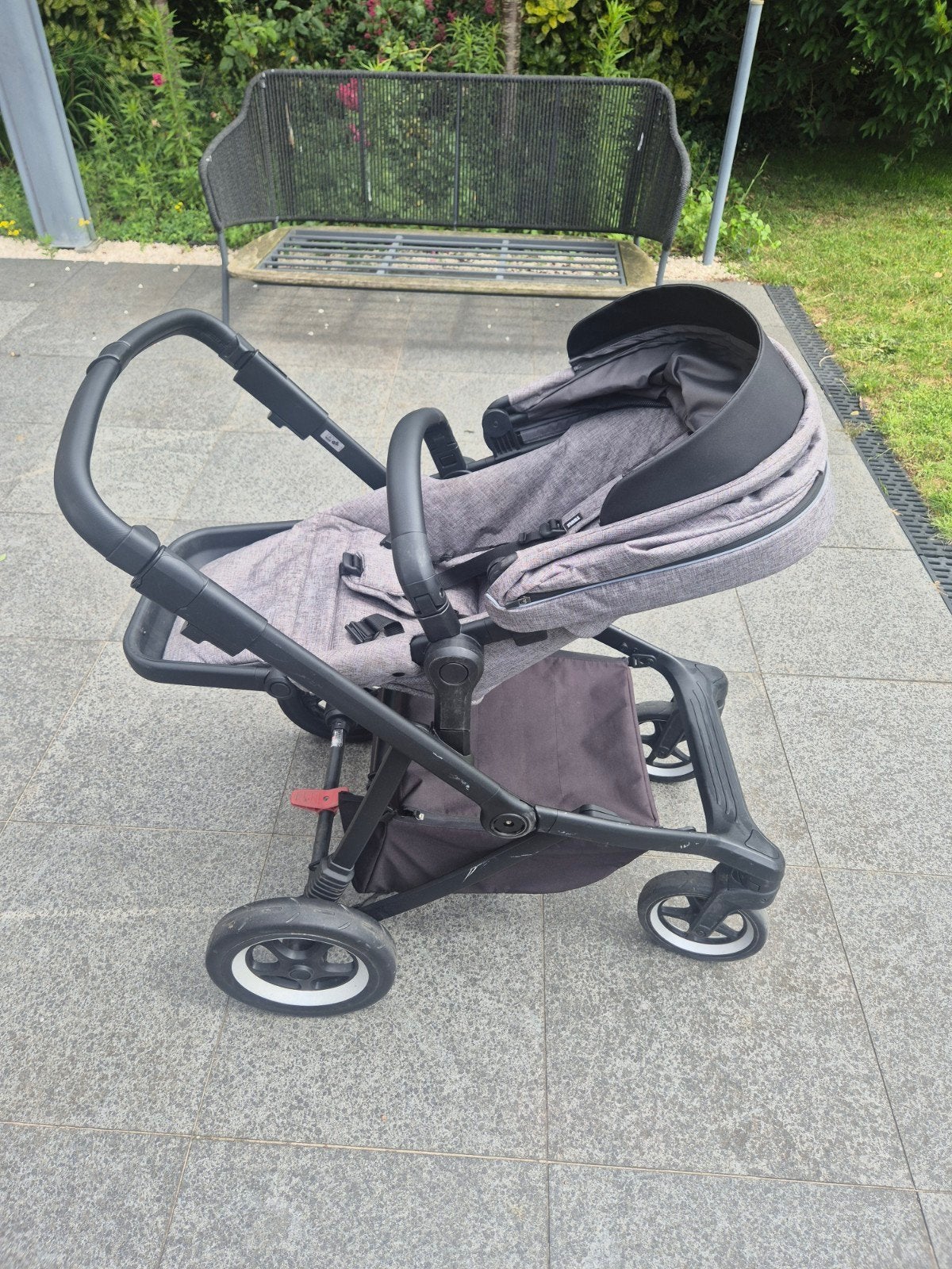 Kinderwagen, buggy. Thule sleek. Complete set., Enfants & Bébés, Buggys, Protection de pluie, Enlèvement