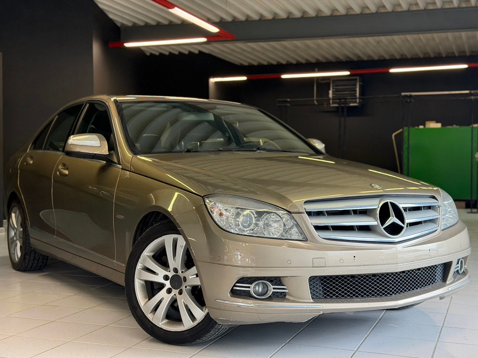 Mercedes-Benz C200D | AUTOMATIQUE | Prêt à immatriculé |, Autos, Achat, Entreprise, https://public.car-pass.be/vhr/xxxxxxxx-xxxx-xxxx-xxxx-xxxxxxxxxxxx