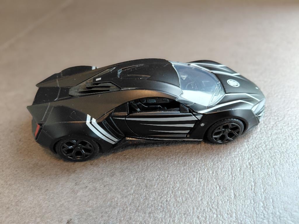 Petite voiture style Batman, Enfants & Bébés, Jouets | Véhicules en jouets, Enlèvement ou Envoi, Comme neuf