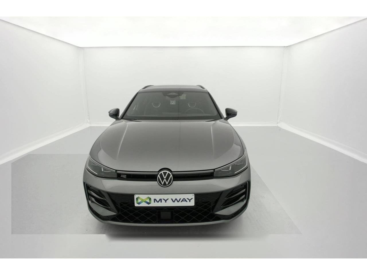 Volkswagen Passat Variant Dsl R-LINE 2.0 TDI 110KW(150CV) DS, Autos, Argent ou Gris, Achat, 135 g/km, Automatique