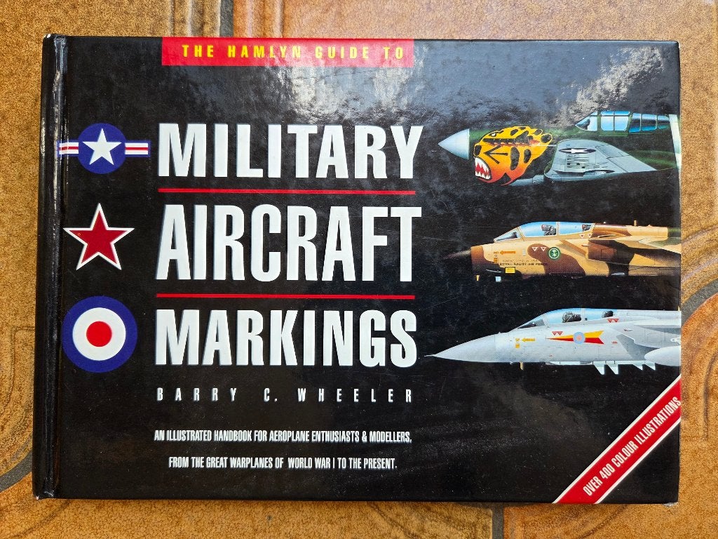 The Hamlyn Guide of Military Aircraft Markings, Ophalen of Verzenden, Gelezen, Luchtmacht