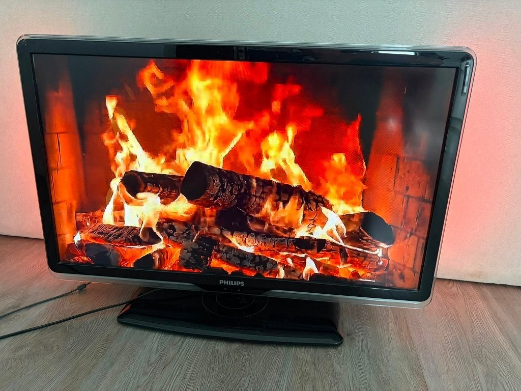 Philips - Ambilight 32" Full HD 100Hz TV, Philips, LCD, Utilisé, 100 Hz
