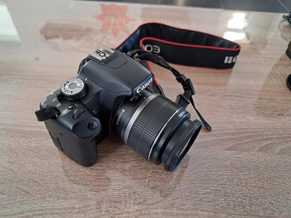 Canon EOS 500D body + Canon zoom lens EF-S 18-55mm, TV, Hi-fi & Vidéo, Appareils photo numériques, Enlèvement, Comme neuf, Reflex miroir