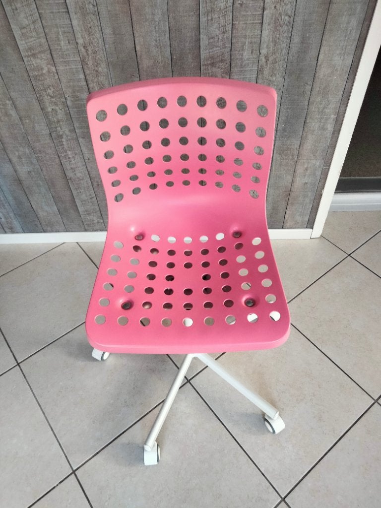 Bureaustoel ,skalberg IKEA, Ophalen, Zo goed als nieuw, Roze, Bureaustoel