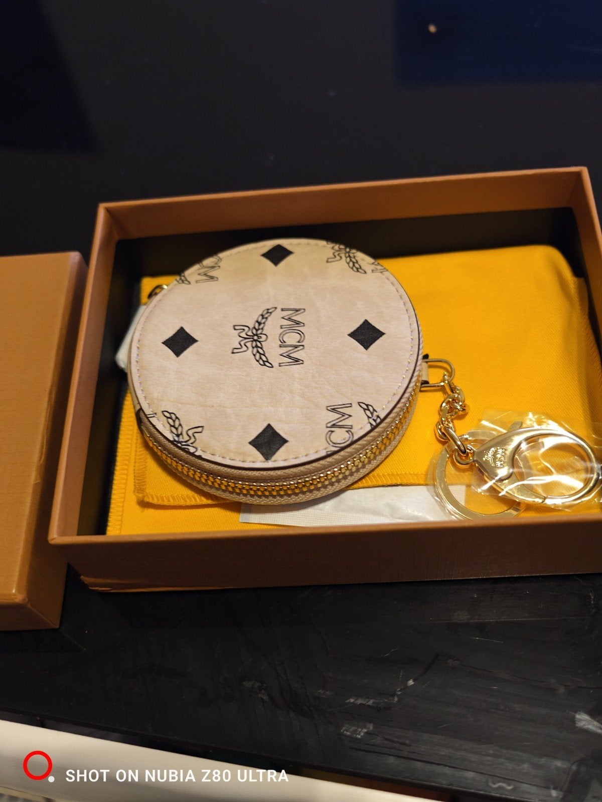 porte monnaie MCM ., Handtassen en Accessoires, Ophalen of Verzenden