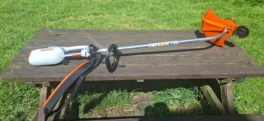 Coupe-bordure Stihl FSE 81, Jardin & Terrasse