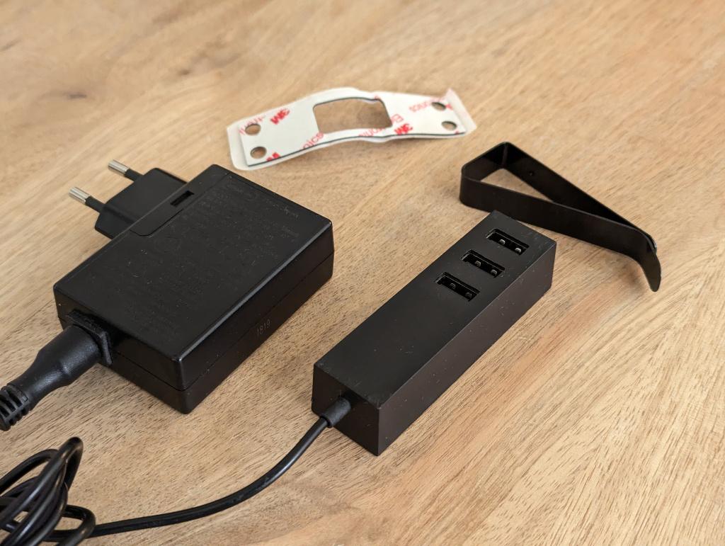 USB lader (IKEA Lörby), Informatique & Logiciels, Enlèvement ou Envoi, Utilisé
