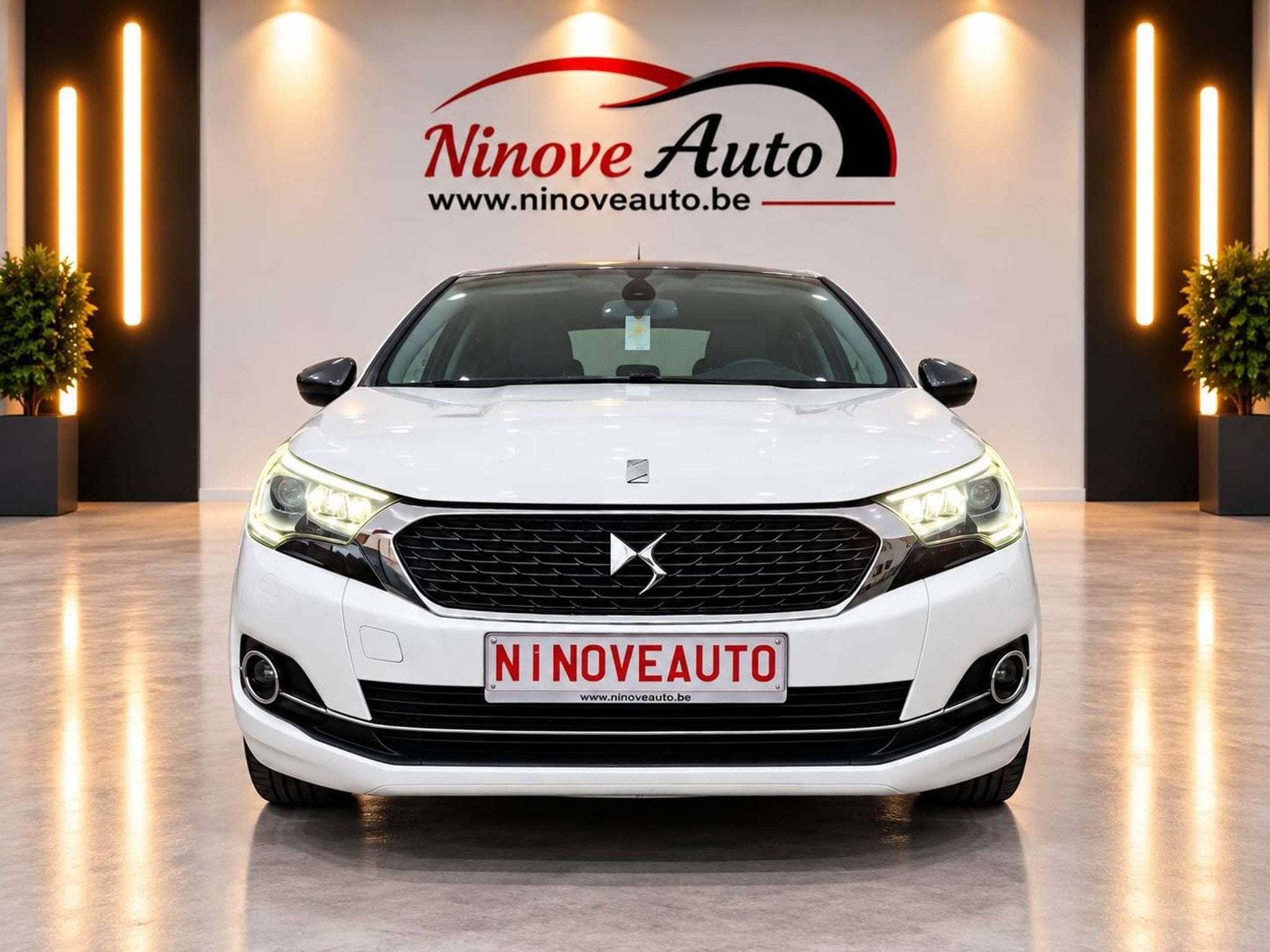DS Automobiles DS 4 1.6d BlueHDi Be Chic S* NAV PARKSENSO CR, Autos, Achat, Euro 6, Entreprise, Boîte manuelle