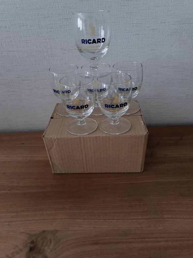 6 splinternieuwe RICARD glaasjes met doosje, Verzamelen, Ophalen of Verzenden, Nieuw, Gebruiksvoorwerp