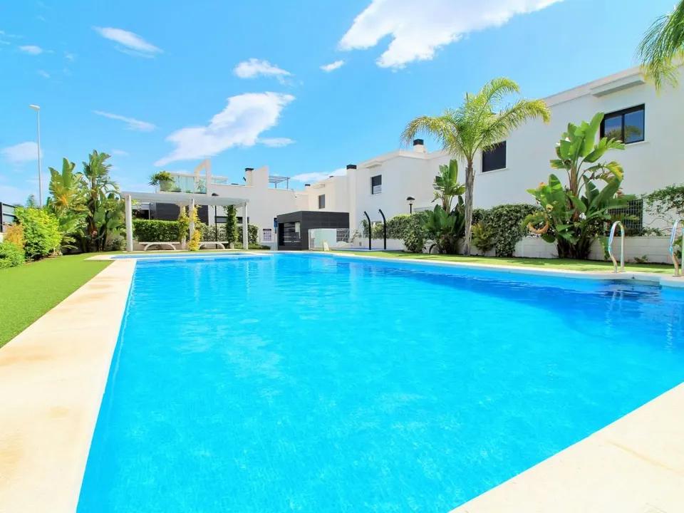 Maison moderne à louer sur la Costa Blanca, Vacances, Climatisation, Costa Blanca, 2 chambres