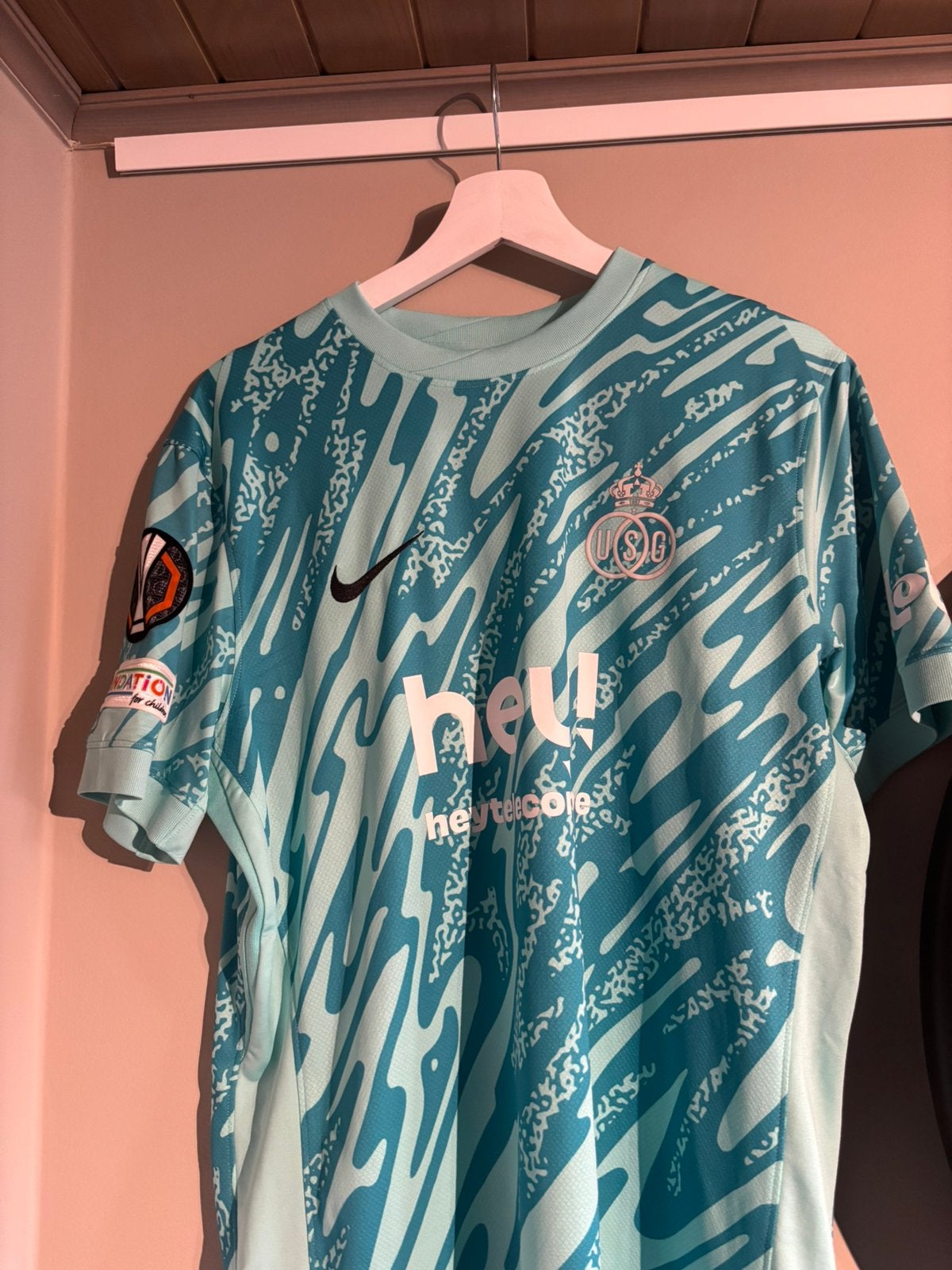 Match issued  voetbalshirt union chambaere, Ophalen of Verzenden, Zo goed als nieuw, Shirt