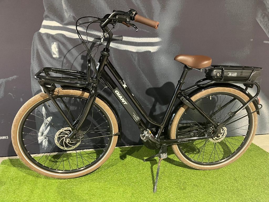GIANT Triple X E+1 Dames MEDIUM 500Wh 2023, Fietsen en Brommers, Fietsen | Dames | Moederfietsen, Zo goed als nieuw, Giant, Ophalen