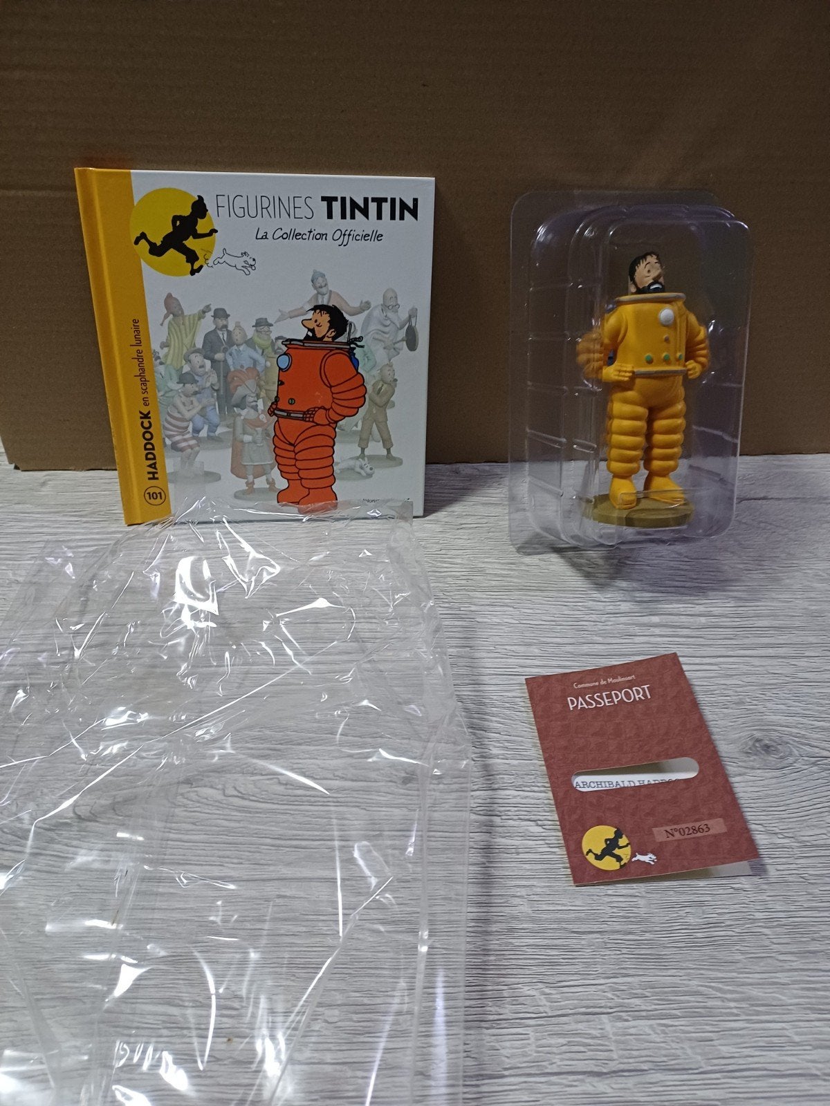 Figurine Haddock scaphandre lunaire 101 Tintin, Enlèvement ou Envoi, Tintin, Comme neuf, Statue ou Figurine