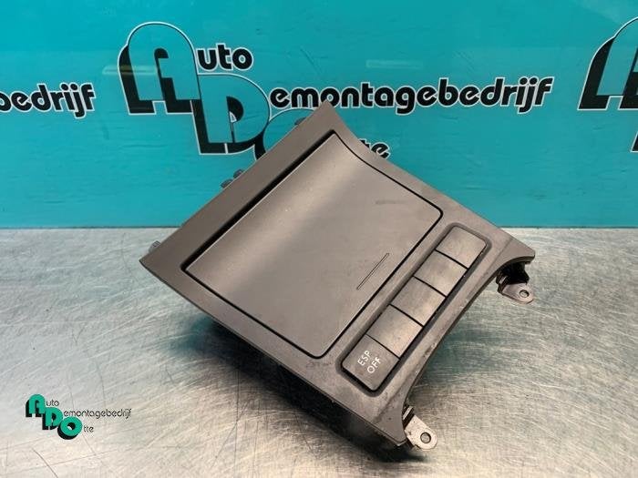 Cendrier avant d'un Volkswagen Golf (Golf 09-), Volkswagen, -, 3 mois de garantie, Utilisé