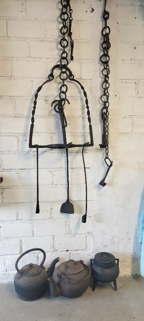 Objets de cheminée anciens du XIXe siècle, Enlèvement