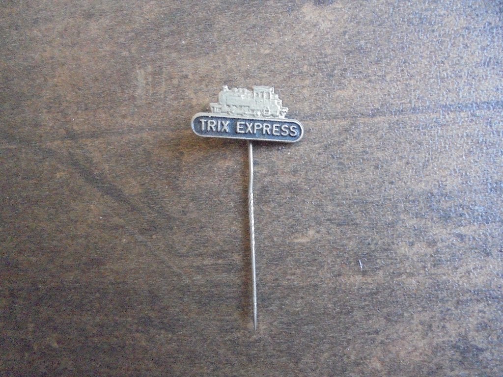 Vintage Pin Trix Express Modeltreinen (zie foto's), Enlèvement ou Envoi, Utilisé, Transport, Insigne ou Pin's