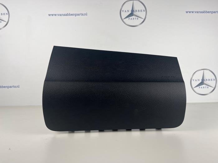 Airbag droite (tableau de bord) d'un Mercedes Vito, -, 3 mois de garantie, Utilisé, -