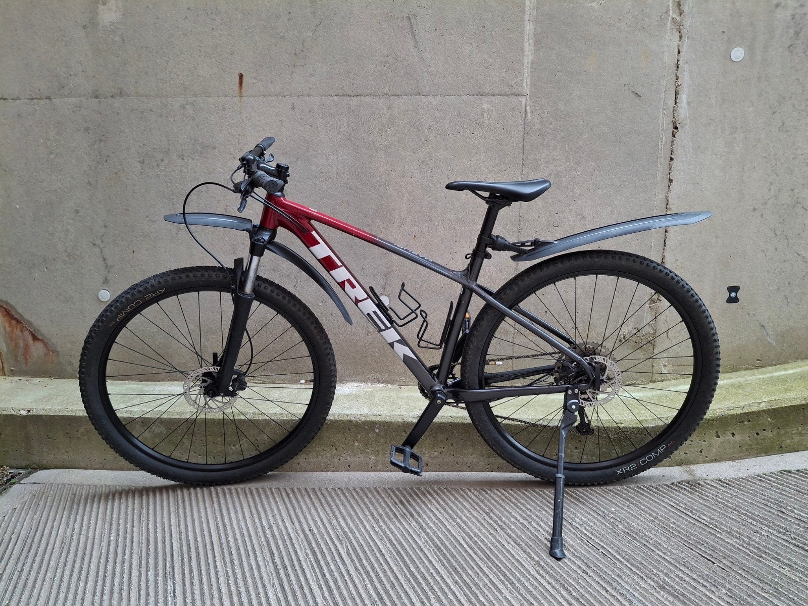 Trek Marlin 6 maat M/L, Fietsen en Brommers, Ophalen, Trek